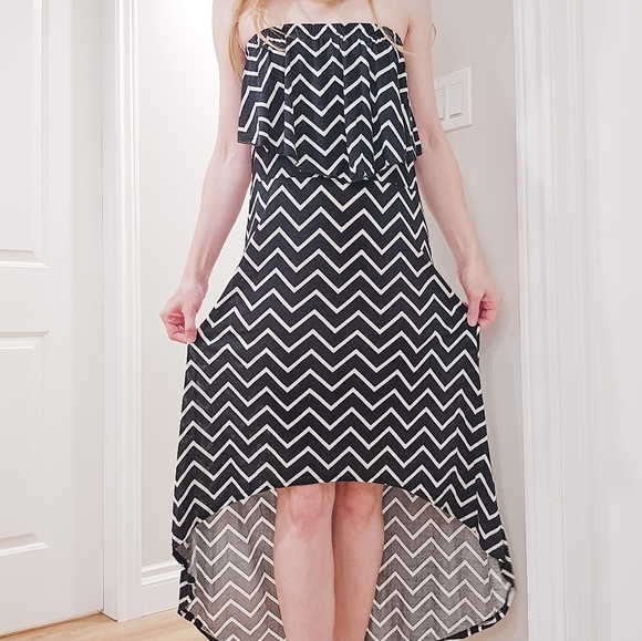 Lily Bleu Beach Chevron High Low Strapless Dress. SMALL - Picture 5 of 15